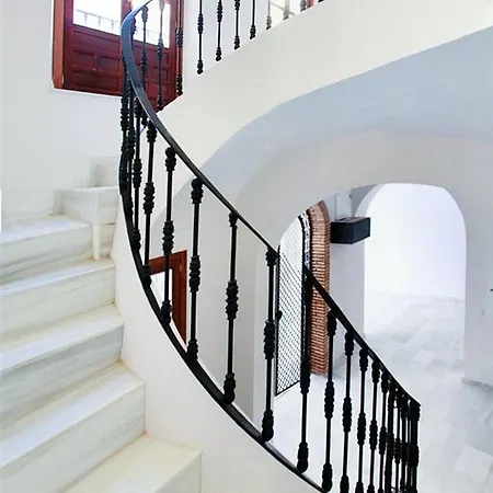 Guest house Oyo Leiva
