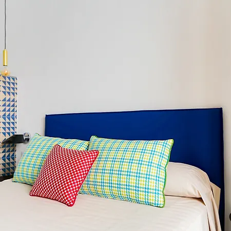 Oyo Leiva Guest house