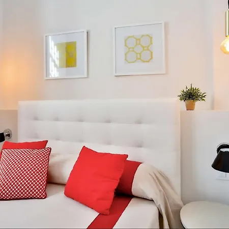 Guest house Oyo Leiva 3*